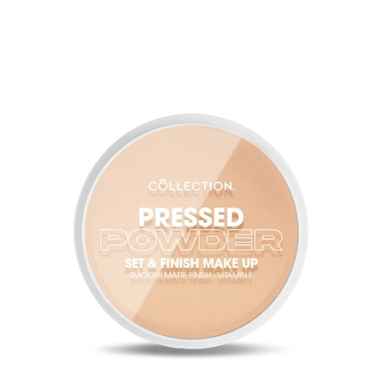 Pressed Powder in een ronde, witte verpakking met een matte, lichtbruine tint voor een egale finish.
