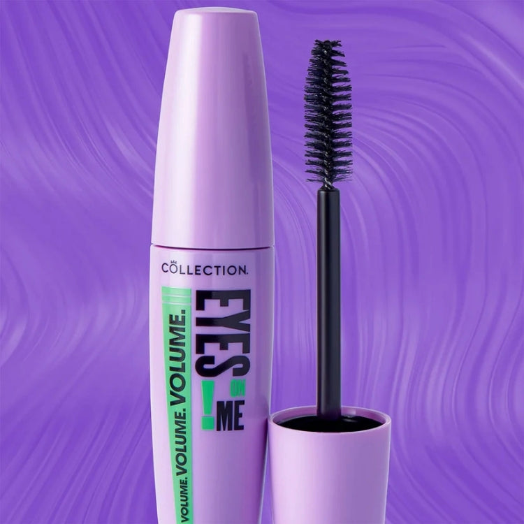 Eyes On Me - Volume Mascara in een paarse verpakking met een zwarte borstel voor extra volume.