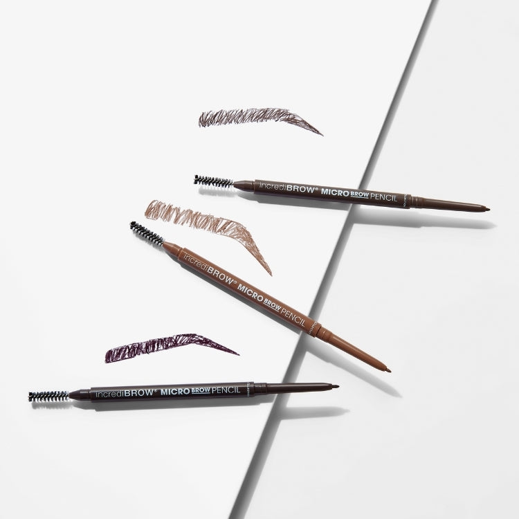 IncrediBROW Micro Brow Pencil in drie kleuren met een smalle vorm en handige spoolie aan de andere kant.
