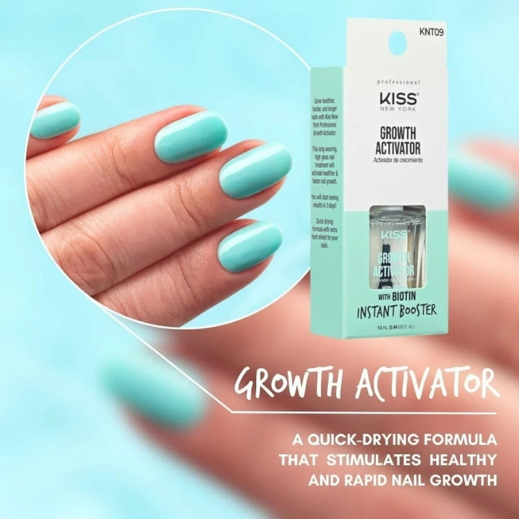 KISS Growth Activator in een mintgroene verpakking met een nagellakje in dezelfde kleur voor gezonde nagelgroei.