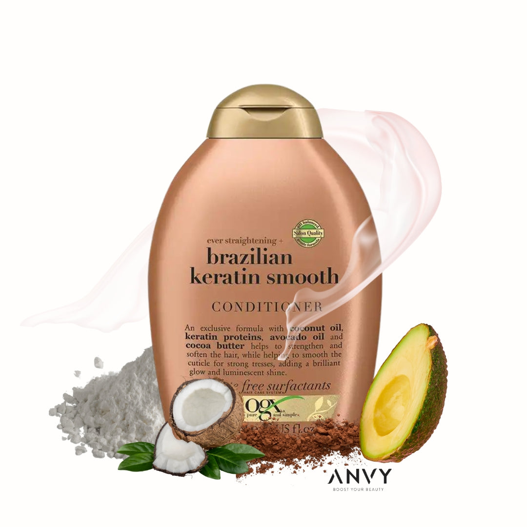 Ever Straight Brazilian Keratin Smooth Conditioner in een gouden fles, omringd door kokosnoot en avocado.