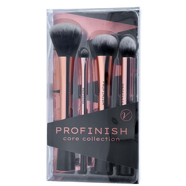 Core Collection Cosmetic Brushes van Profinish, vijf make-upkwasten in een stijlvolle verpakking met rosegouden accenten.