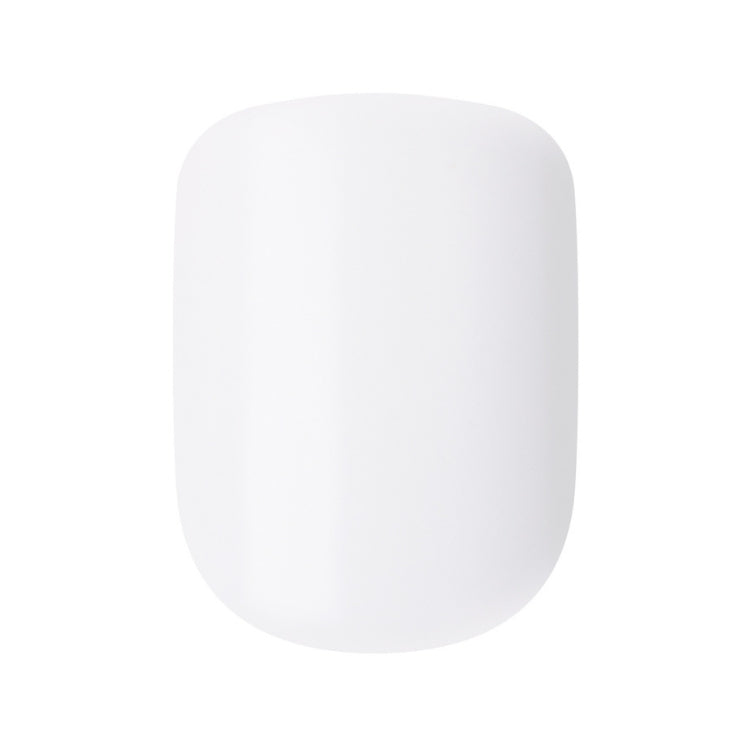 imPRESS Color - Frosting, een matte witte nagelkunst met een moderne, afgeronde vorm in een stijlvolle verpakking.