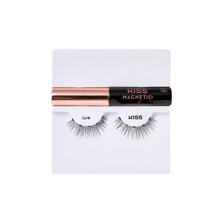 Magnetic Eyeliner & Lash Kit - Lure in luxe verpakking met een eyeliner en een paar volumineuze wimpers.