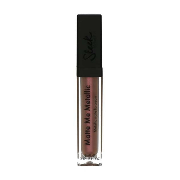Matte Me Metallic - Volcanic, een metallic lipkleur in een slanke, transparante verpakking met zwarte dop.