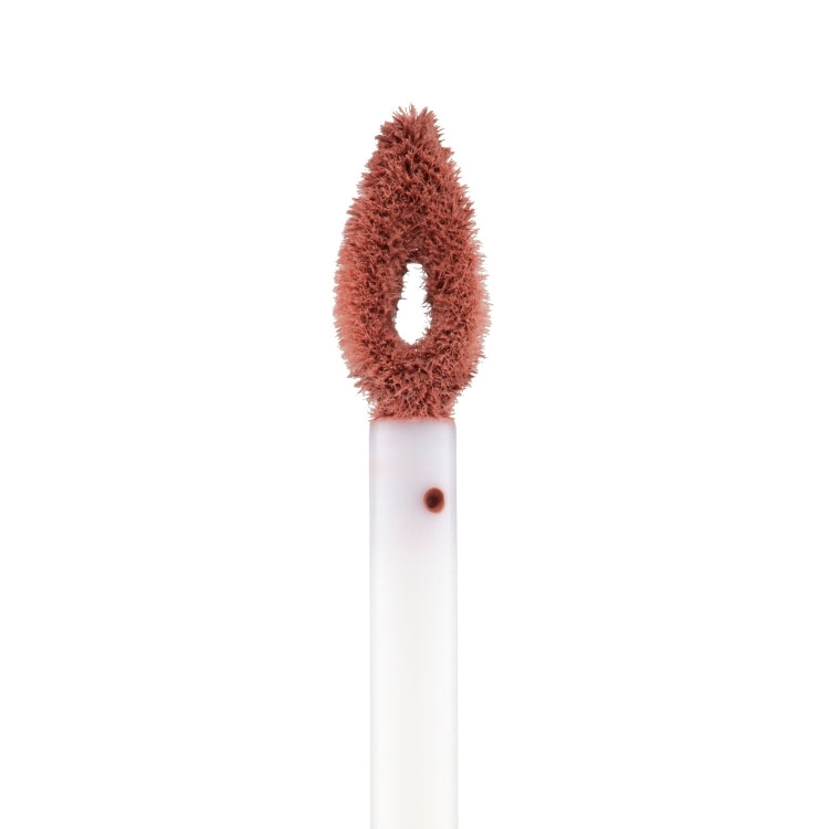 Matte Liquid Lip Paint in een warme bruin tint met een unieke applicator voor precieze aanbrenging.